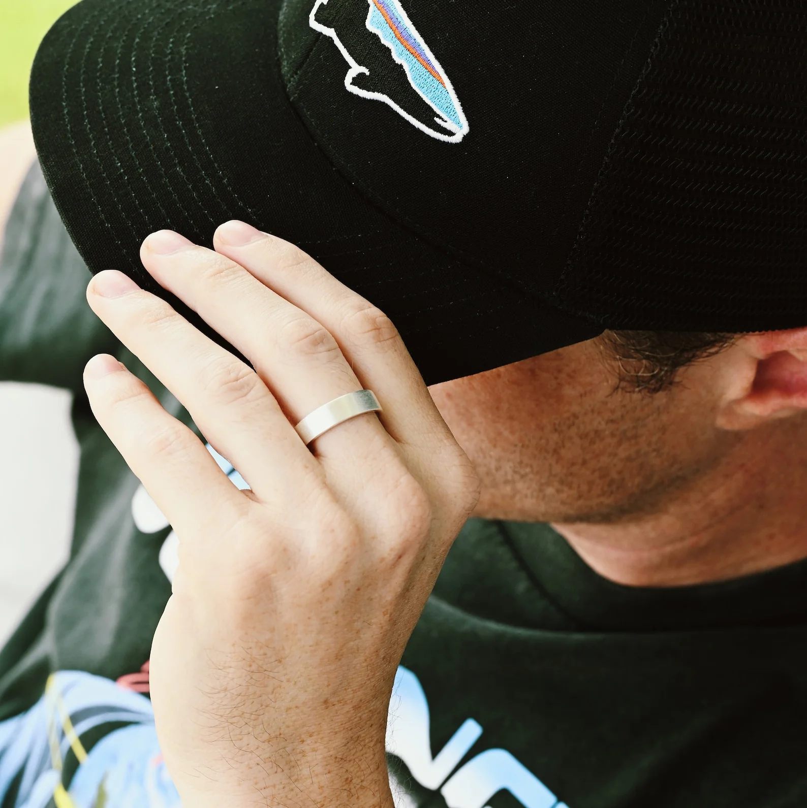 Alice Rainbow Moonstone Couples Ring Set - Image 4