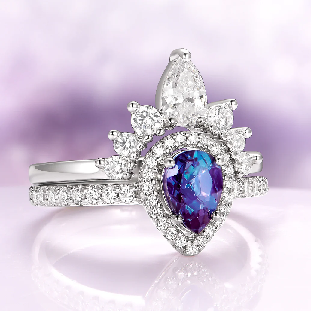 Amy Teardrop Alexandrite Engagement Ring Set in 14K White Gold - Image 4