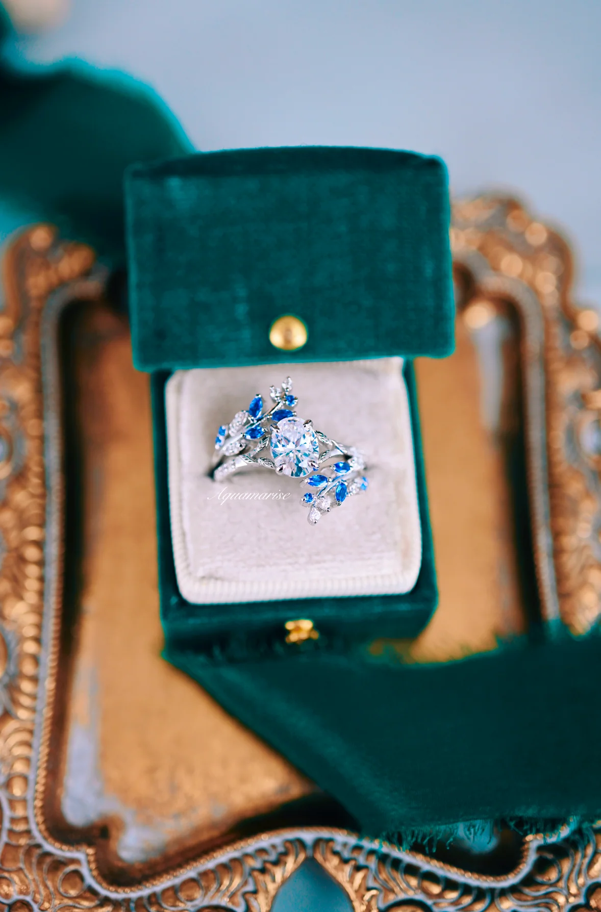 Oval Cut Lab-Grown Diamond Leaf Engagement Ring in 14K White Gold (IGI Certified) - Image 4