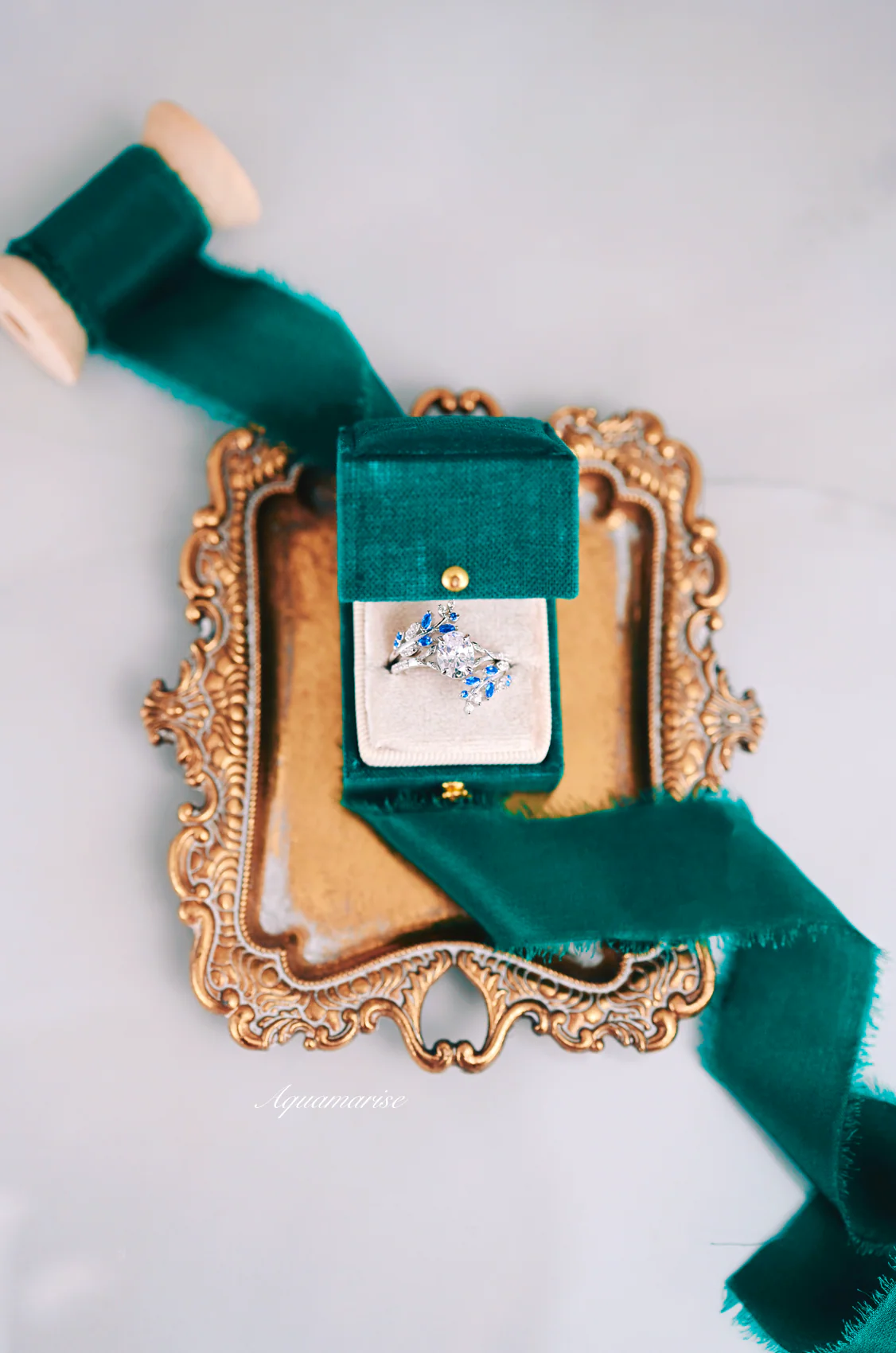 Oval Cut Lab-Grown Diamond Leaf Engagement Ring in 14K White Gold (IGI Certified) - Image 9