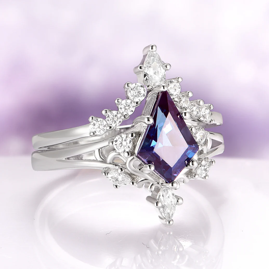 Elowen Kite Cut Lab Grown Alexandrite Ring Set in Sterling Silver - Image 4