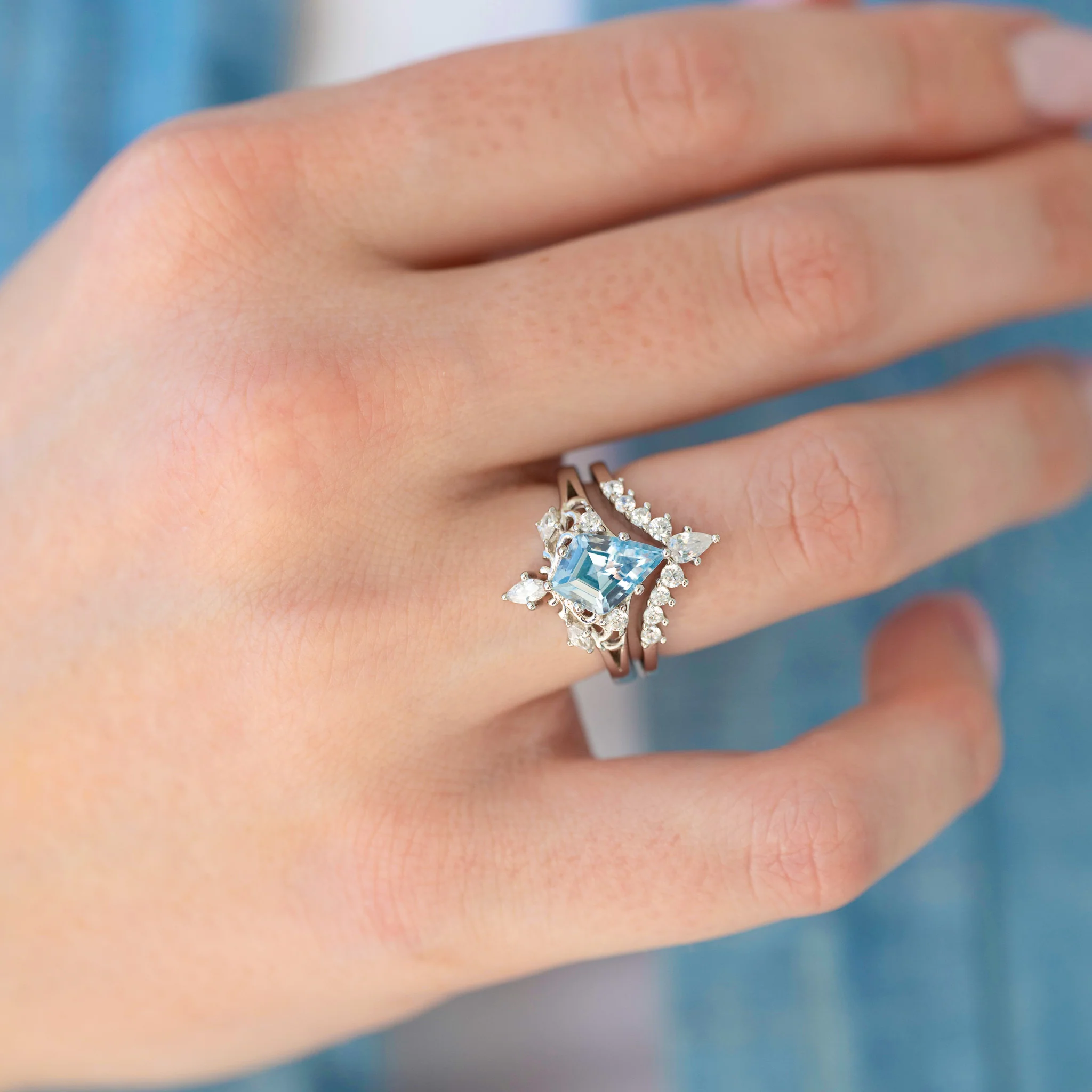 Elowen Aquamarine Couples Ring Set - Image 4