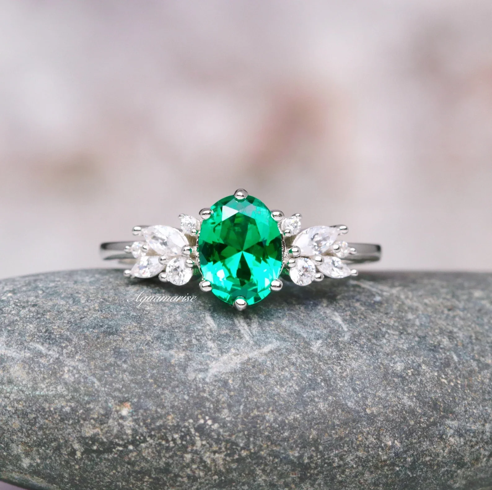 Emerald Leaf Couples Ring Set - Image 4