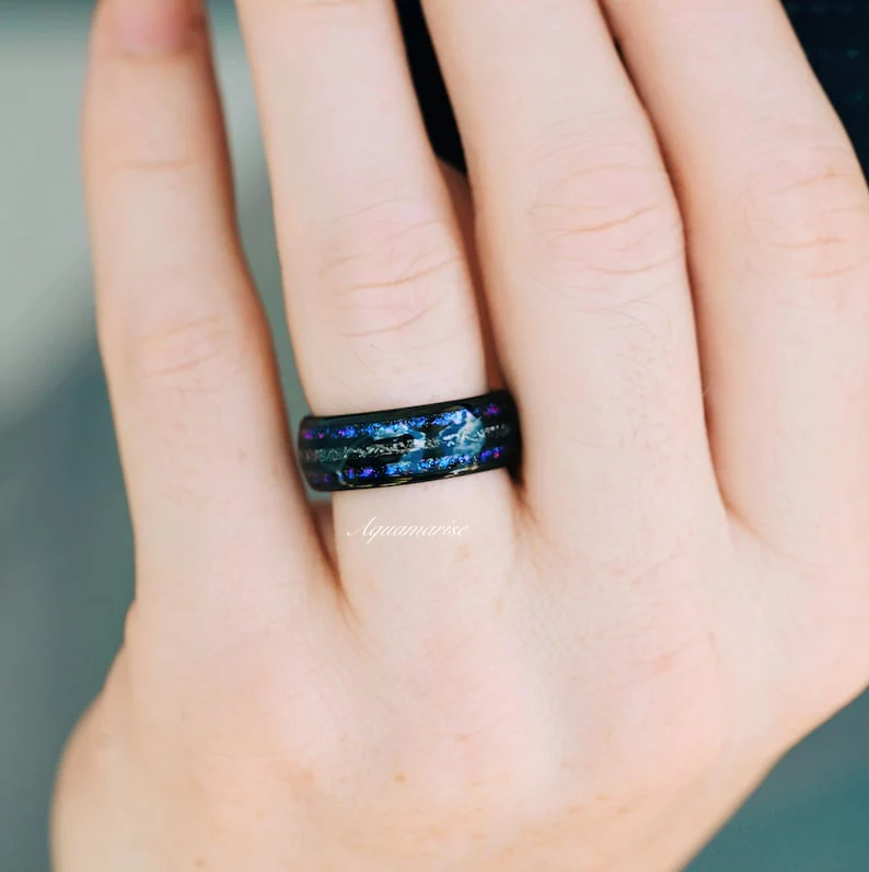 Faye Galaxy Orion Nebula™ & Sapphire Couples Ring Set - Image 6