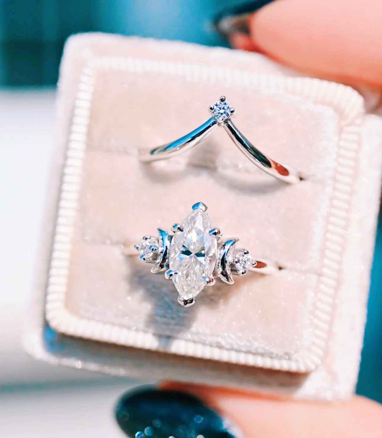 Moissanite & Crescent Moon Constellation Couples Ring Set - Image 4