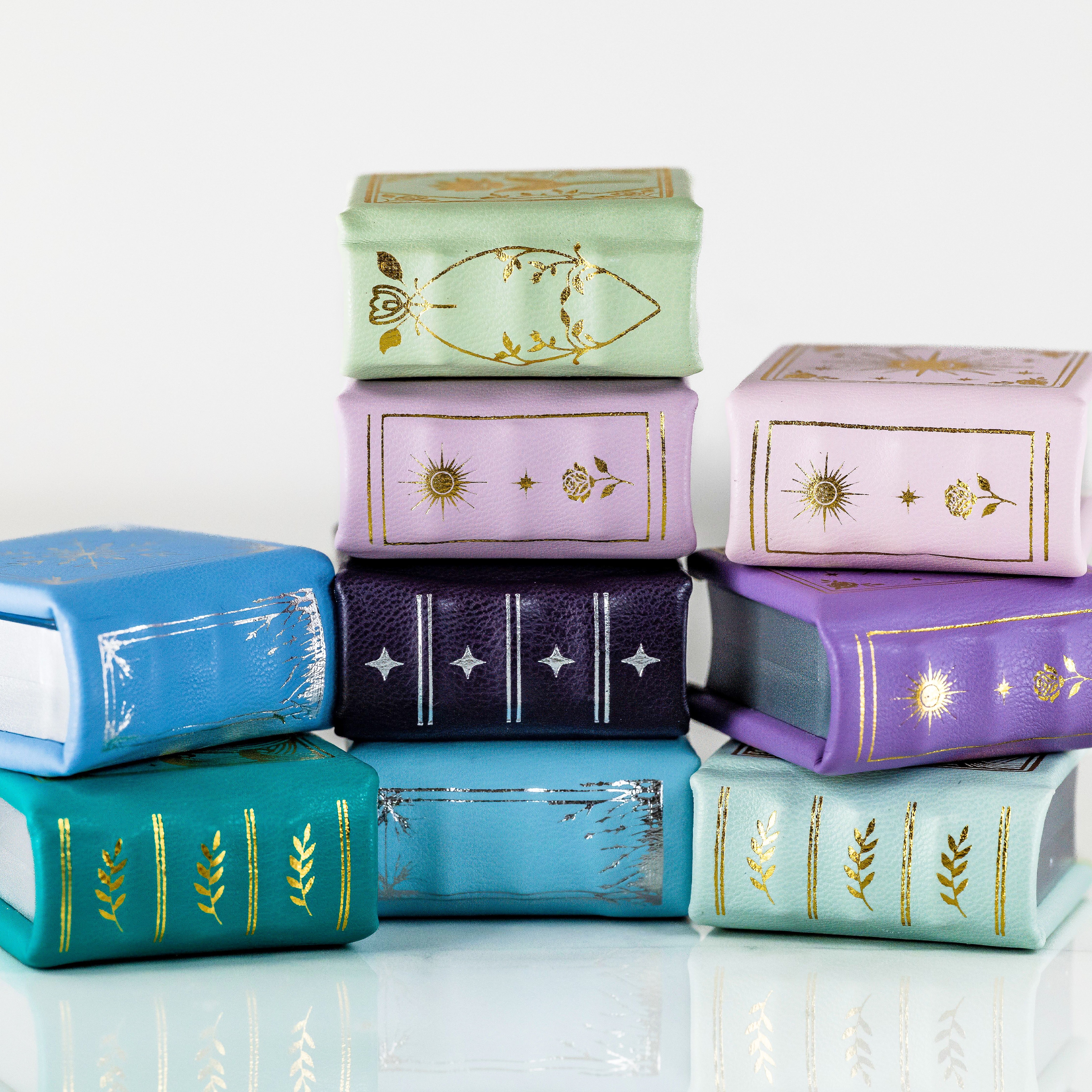 Summer Court Handmade Leather Book Ring Box- Ocean Tide Teal Edition (Small) - Image 17