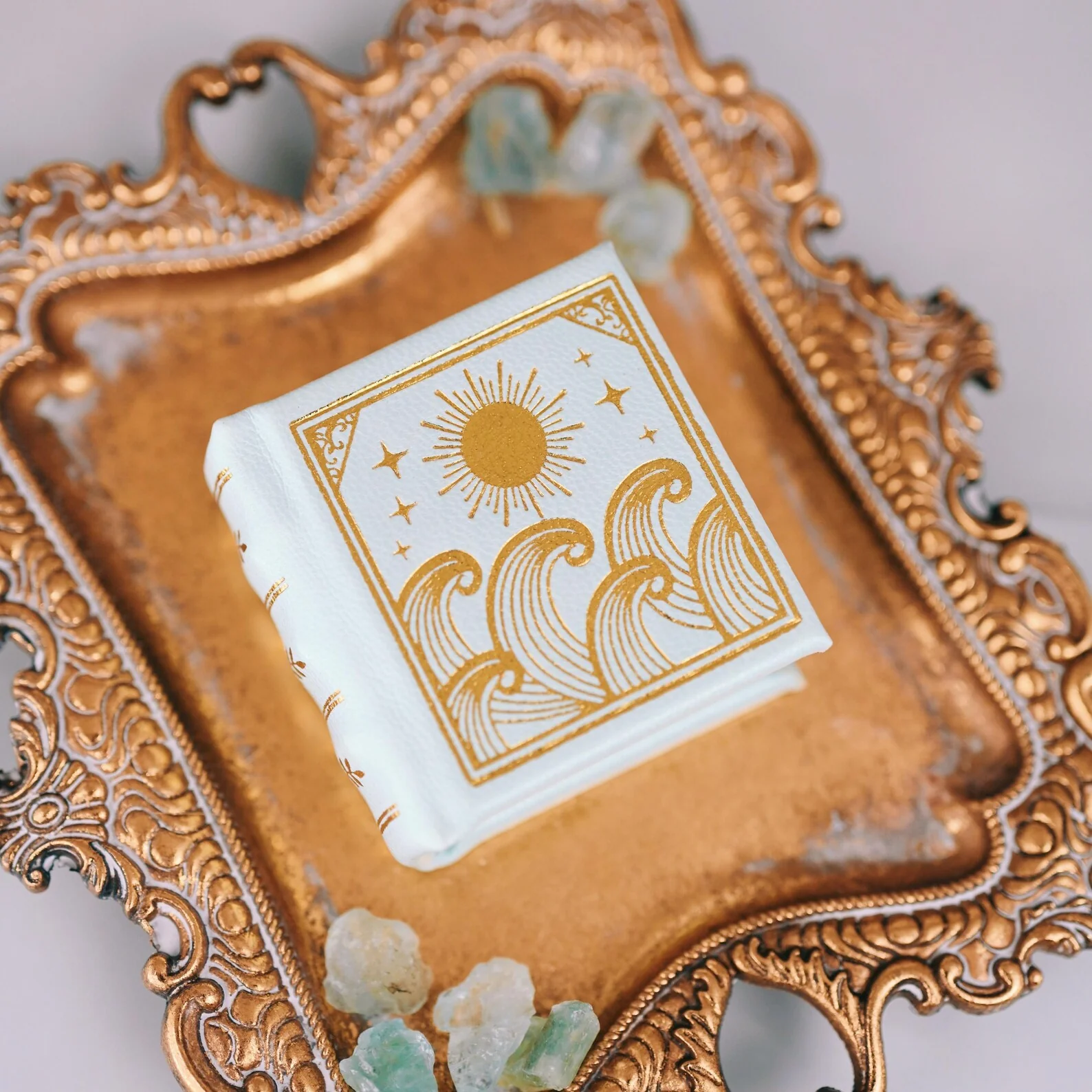 Summer Court Handmade Leather Book Ring Box- Seaglass Glow Edition (Small) - Image 4