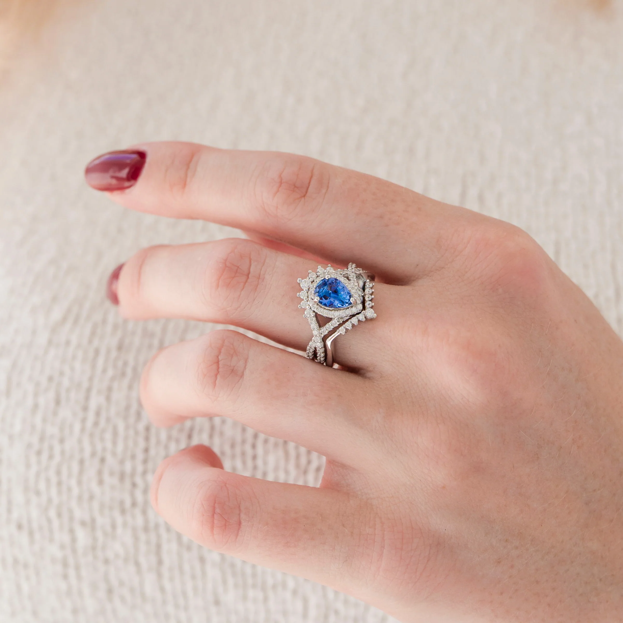 Teardrop Tanzanite Engagement Ring Set in 14K White Gold - Image 4