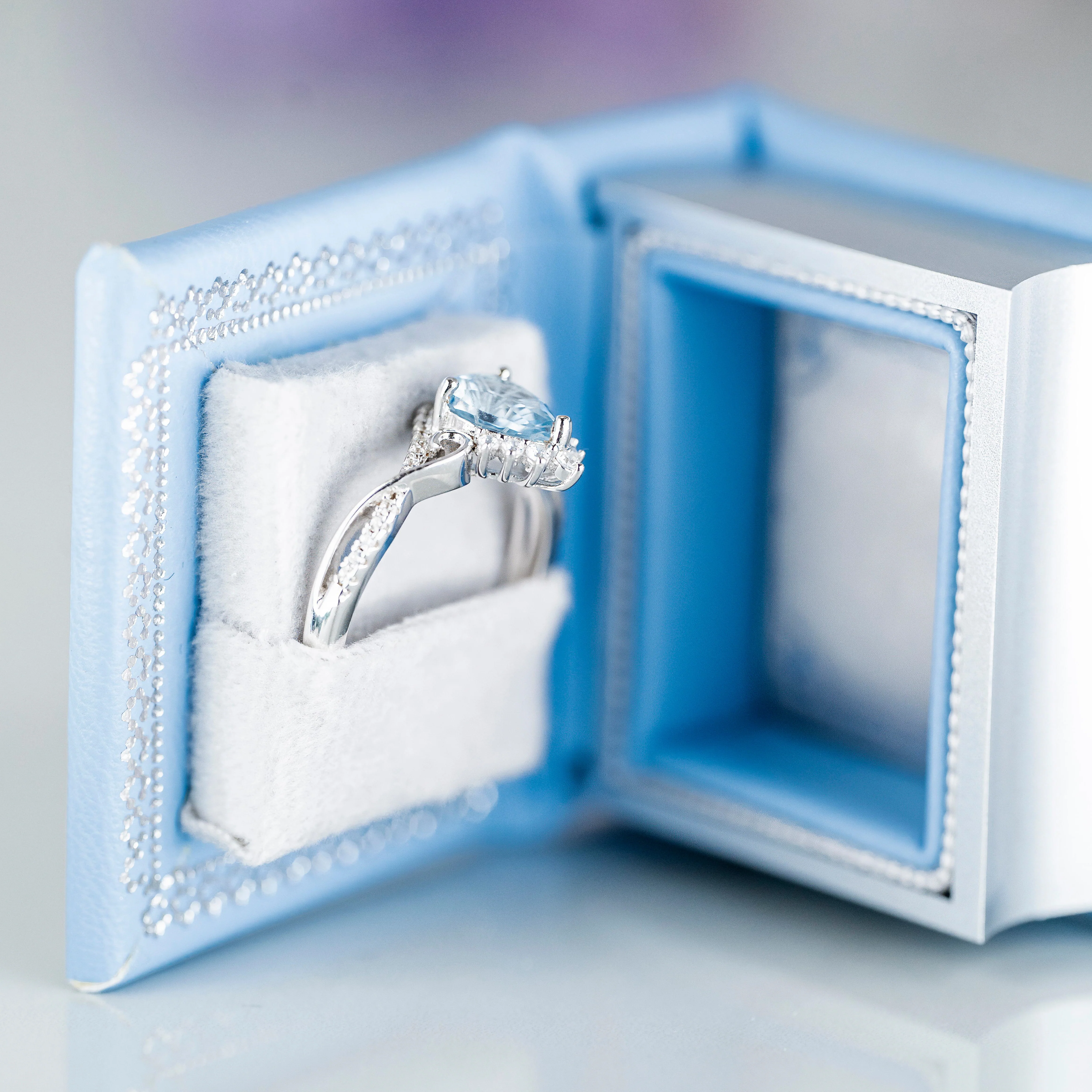 Winter Court Leather Book Ring Box – Glacier Mist Edition (Small) - Image 3